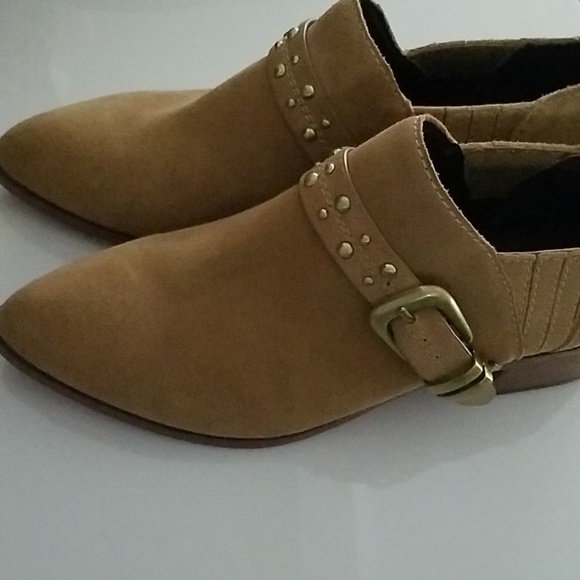 NWT Bcbgeneration Loela Leather Ankle Boot - Picture 7 of 7